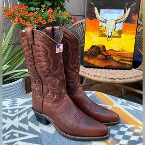 Abilene Women’s Western Leather Boots - Size 8.5 - Made in U.S.A. - NWT in box!